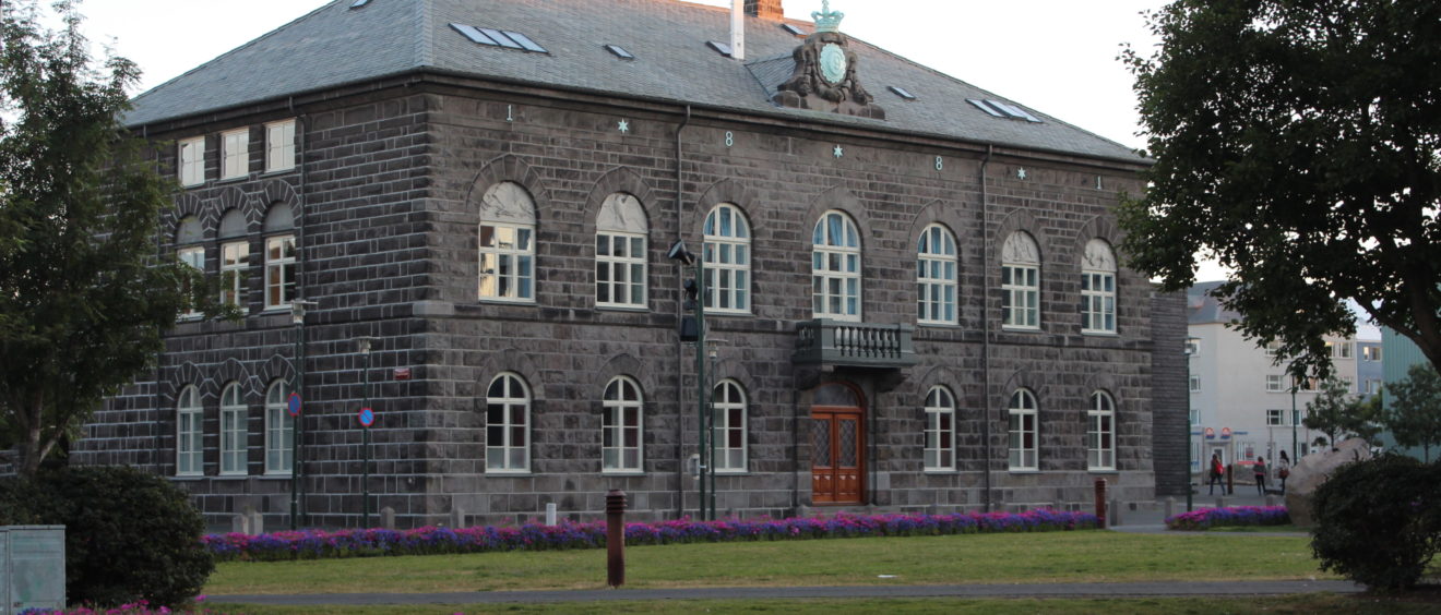 Le Parlement islandais, Reykjavik. Crédit Zinneke.