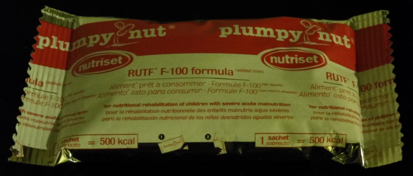 Un sachet de Plumpy'Nut®. Crédit Alexis Dumont.